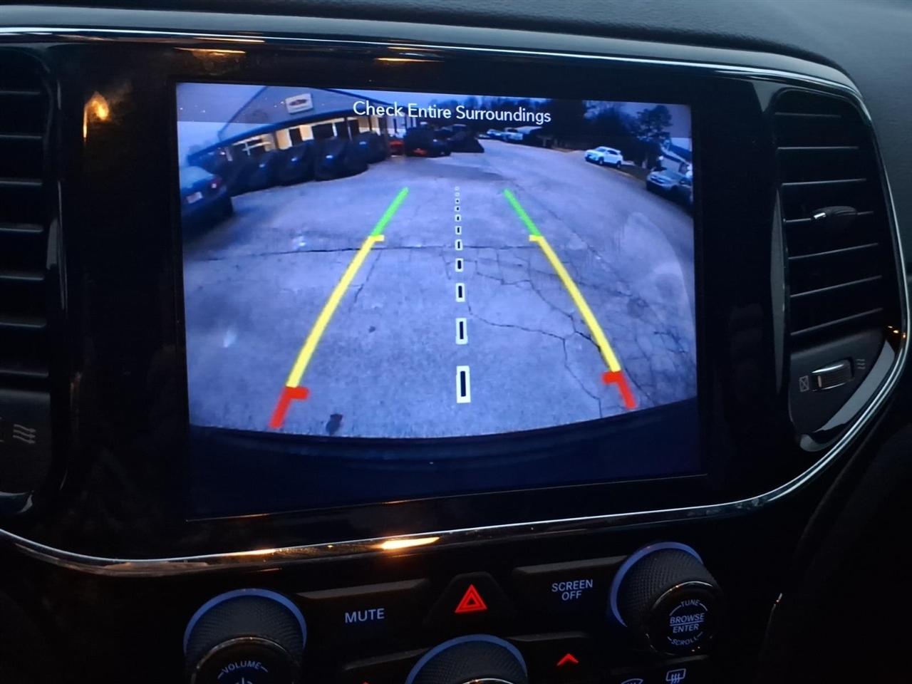 Jeep Grand Cherokee Laredo 4WD 2019