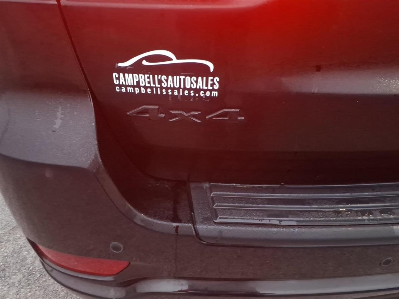 Jeep Grand Cherokee Laredo 4WD 2019