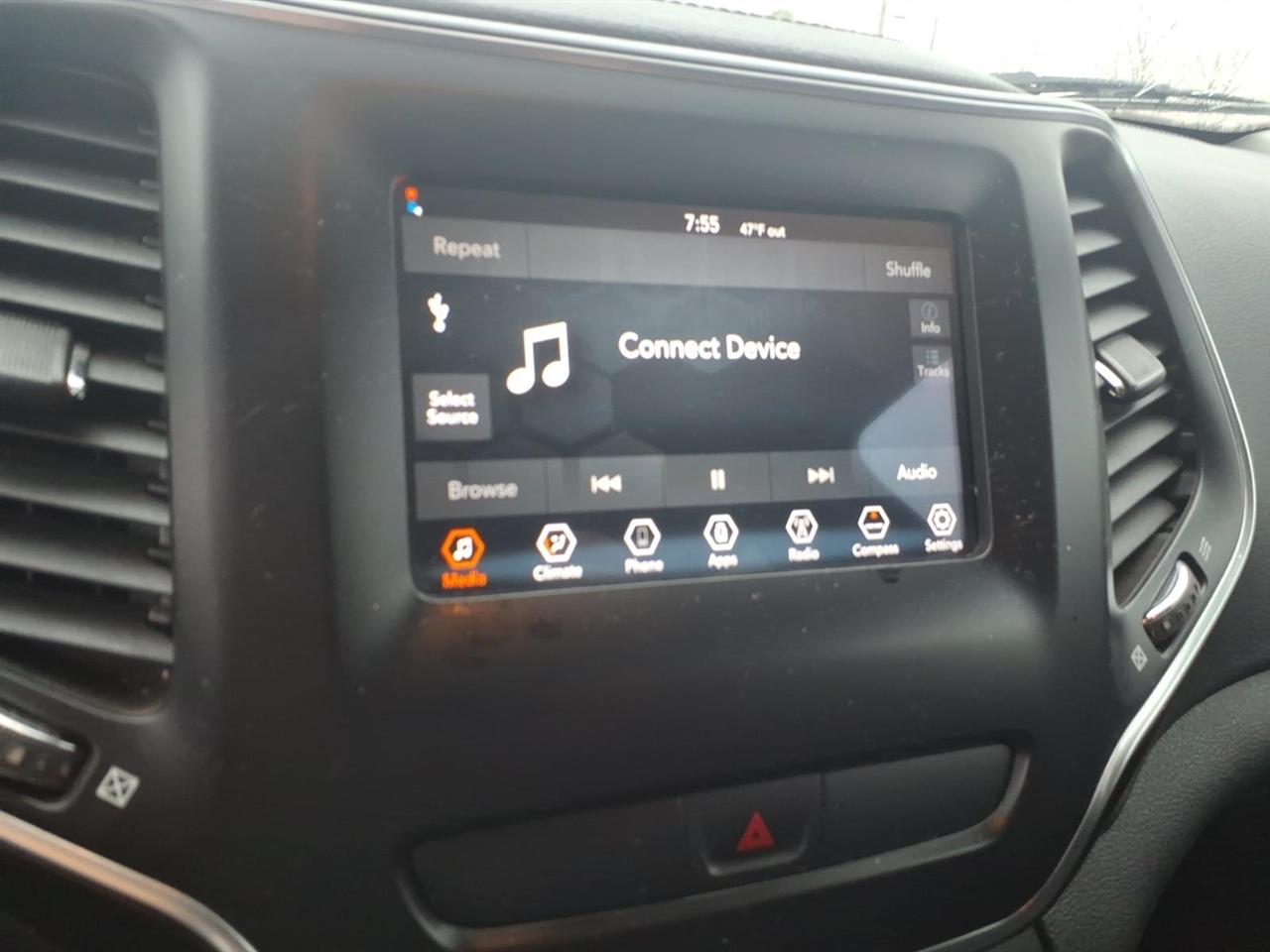 Jeep Cherokee Latitude FWD 2020