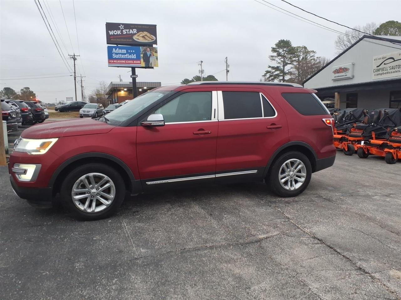 Ford Explorer XLT FWD 2017