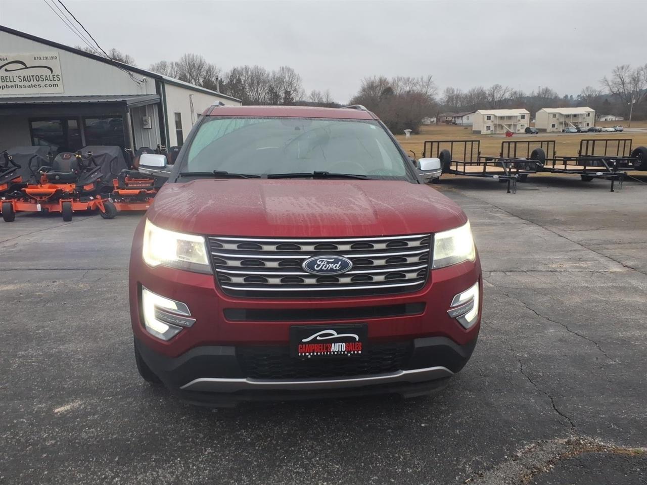 Ford Explorer XLT FWD 2017