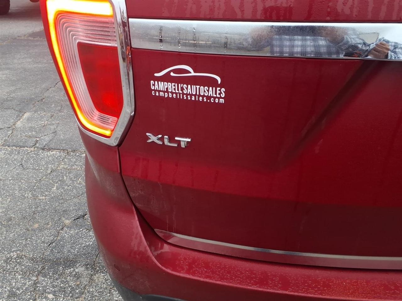 Ford Explorer XLT FWD 2017