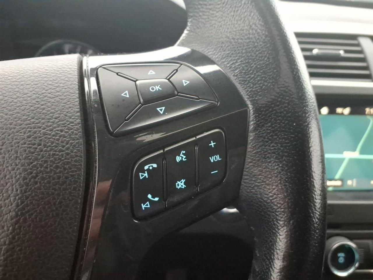 Ford Explorer XLT FWD 2017