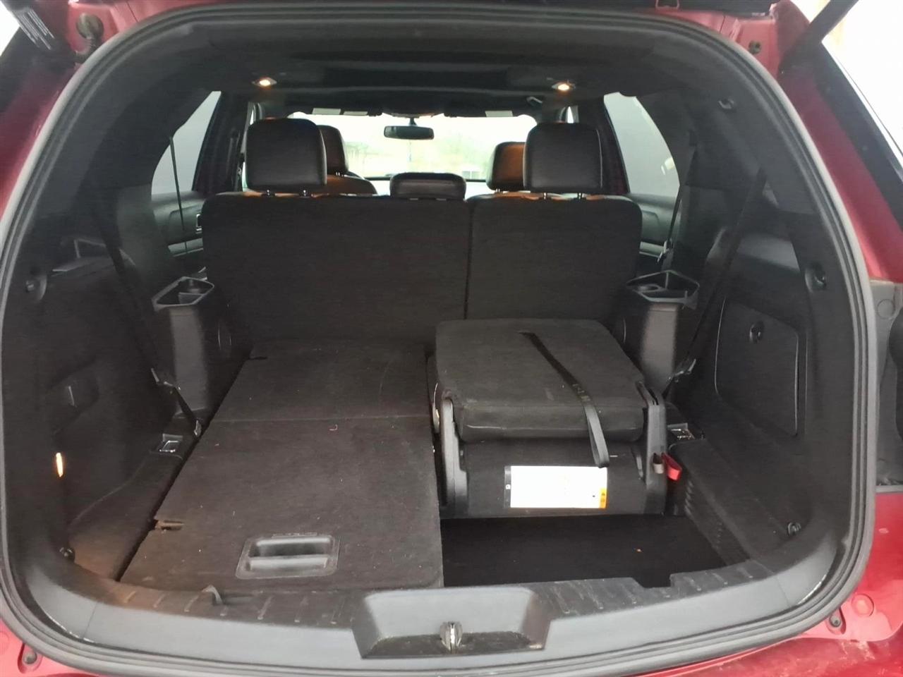 Ford Explorer XLT FWD 2017