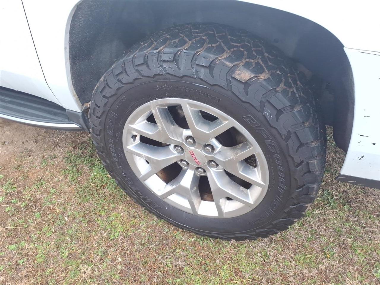 GMC Yukon XL SLT 4WD 2016