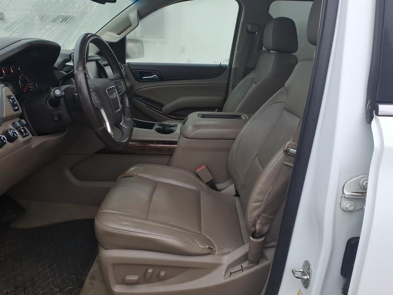 GMC Yukon XL SLT 4WD 2016