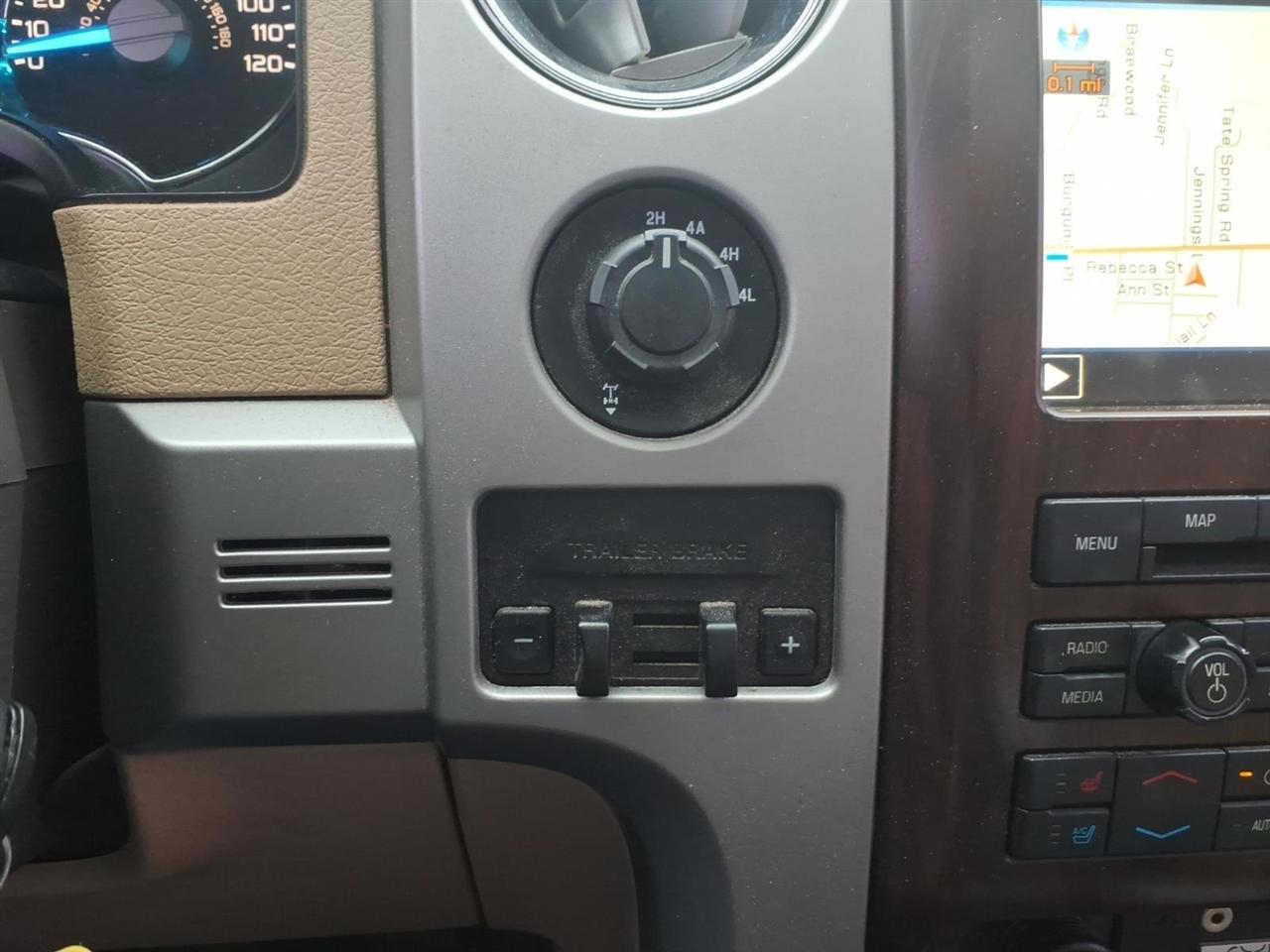 Ford F-150 Lariat SuperCrew 5.5-ft. Bed 4WD 2012