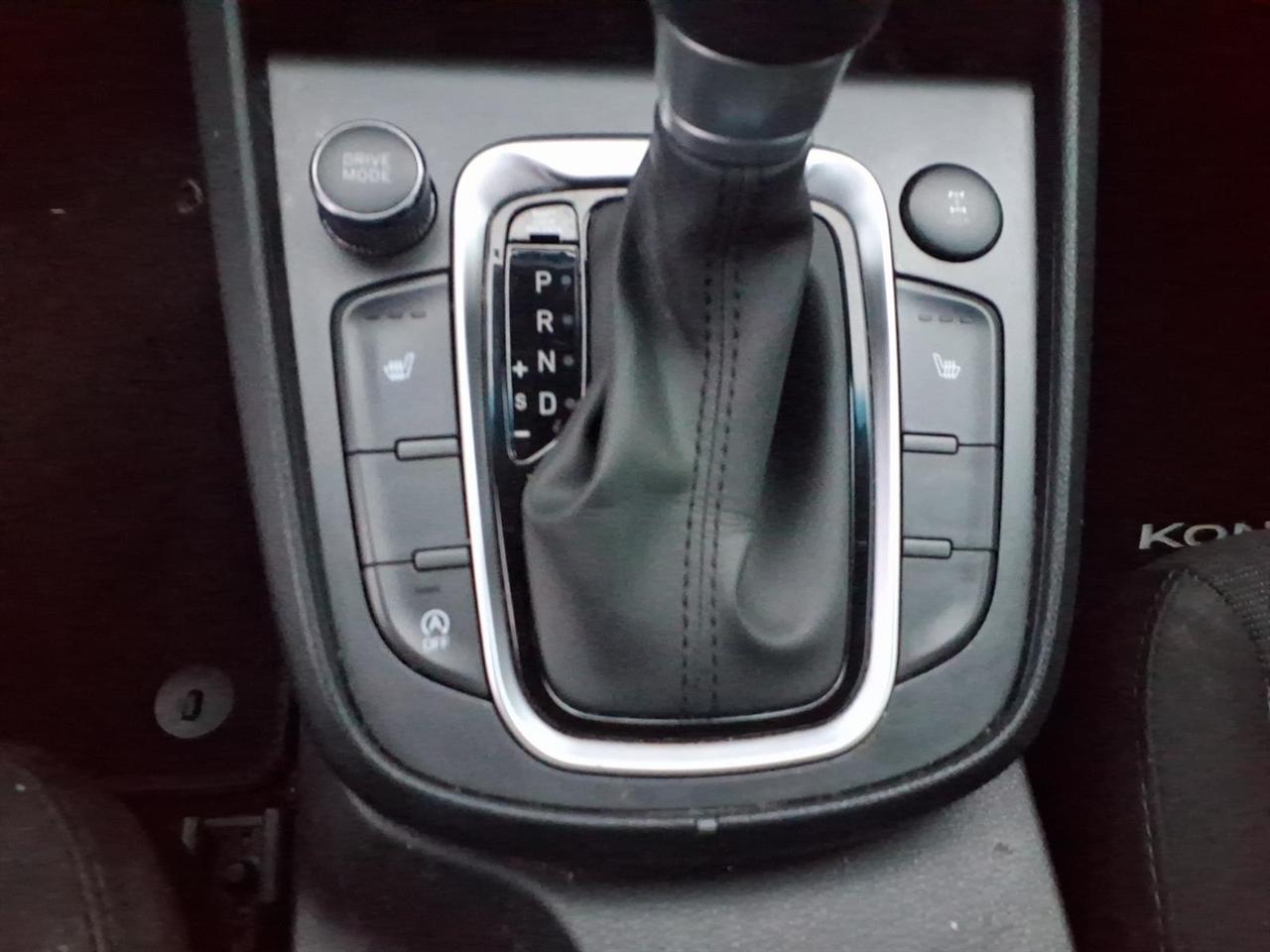 Hyundai Kona SEL AWD 2022