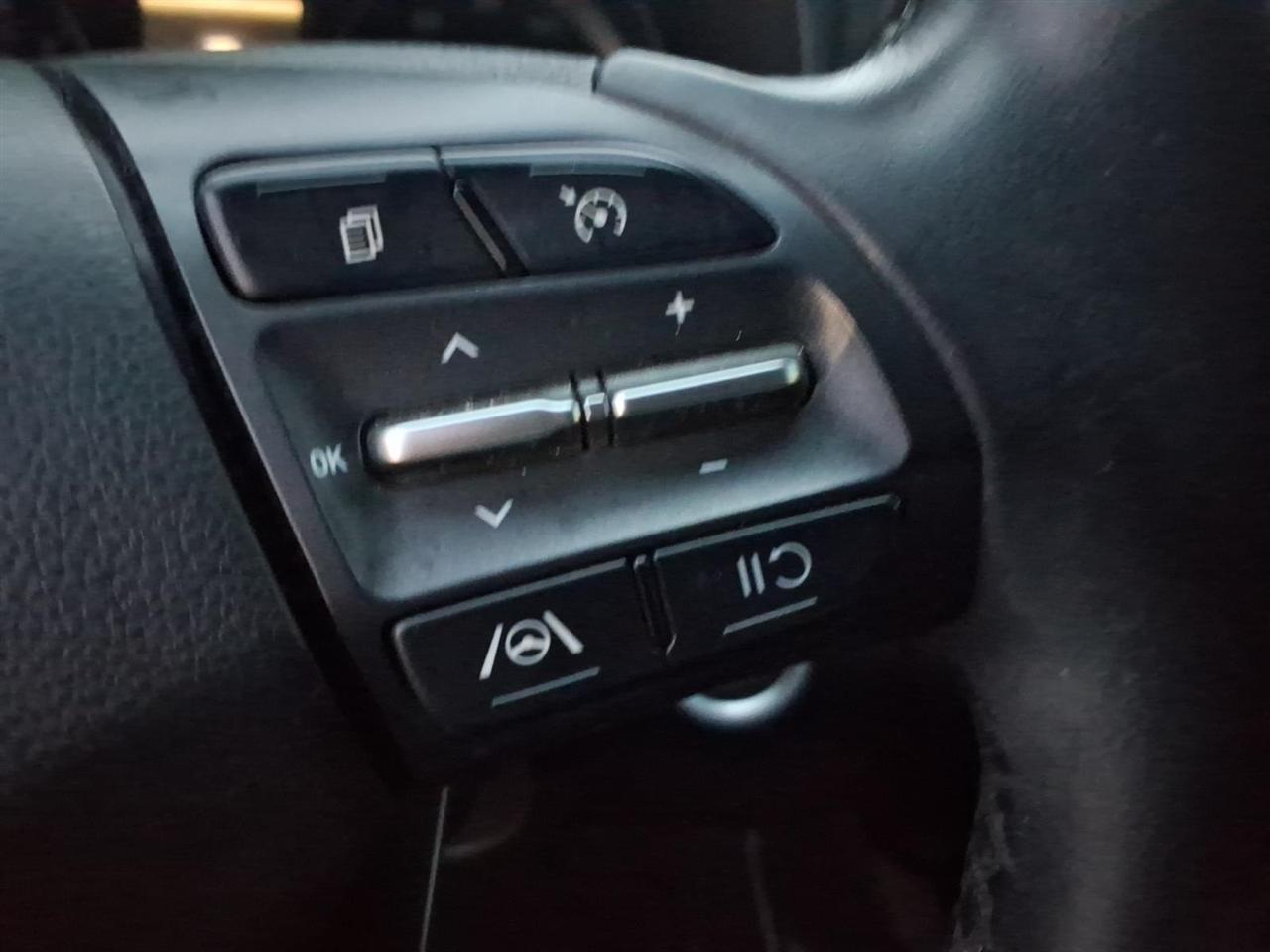 Hyundai Kona SEL AWD 2022