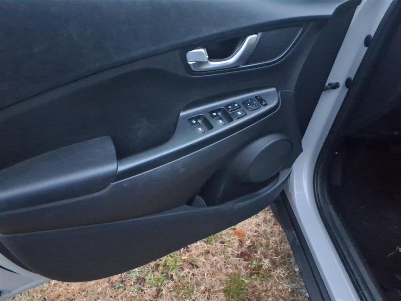 Hyundai Kona SEL AWD 2022