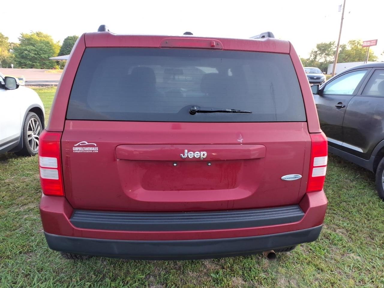 Jeep Patriot Latitude 2WD 2017