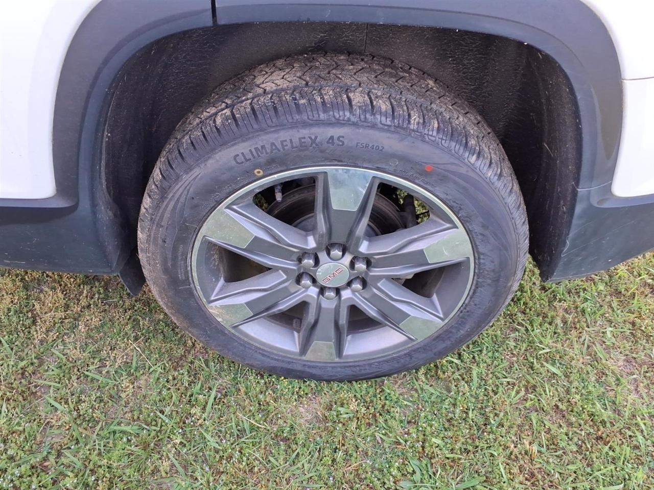 GMC Acadia SLT-2 FWD 2018