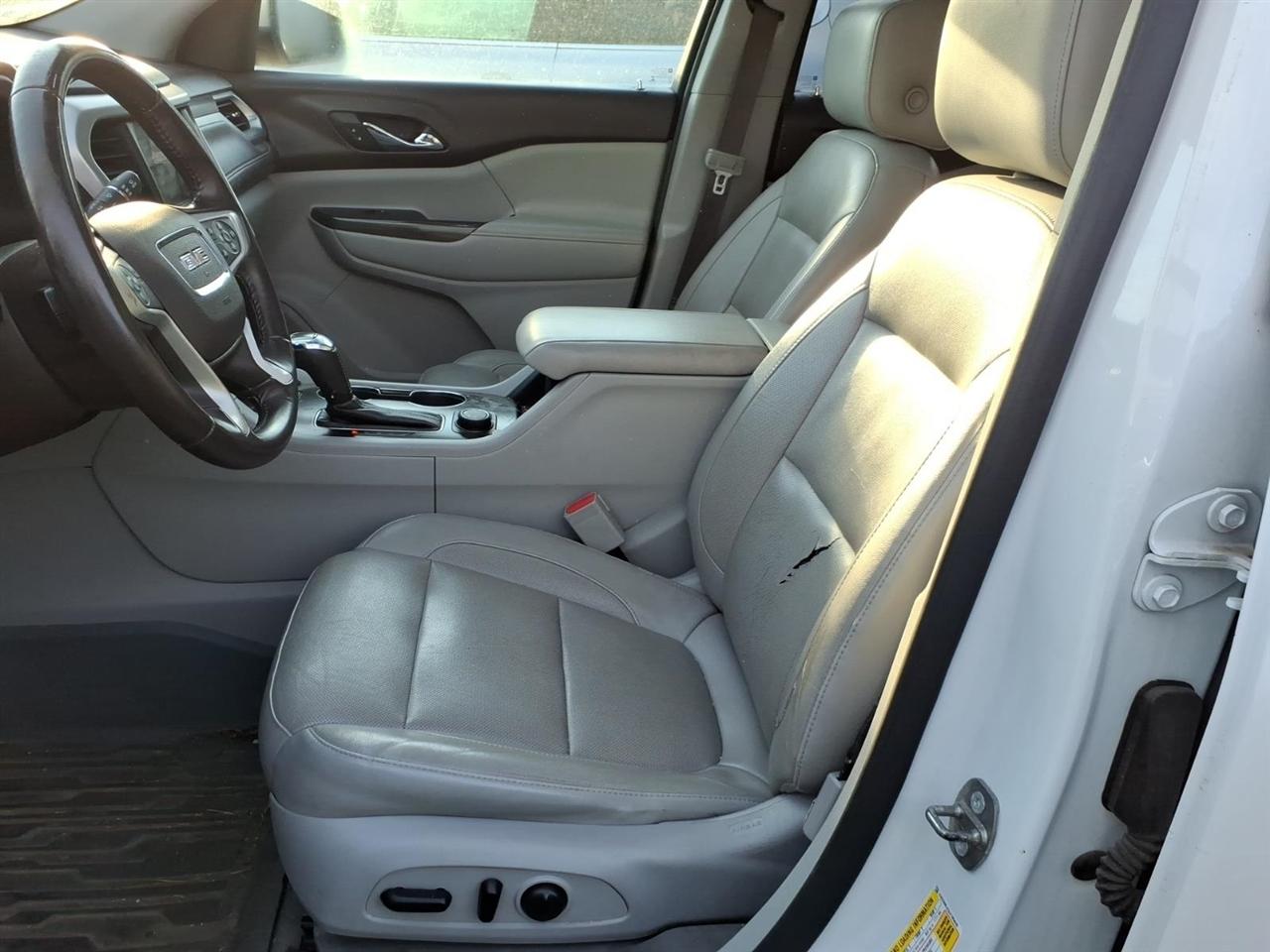 GMC Acadia SLT-2 FWD 2018