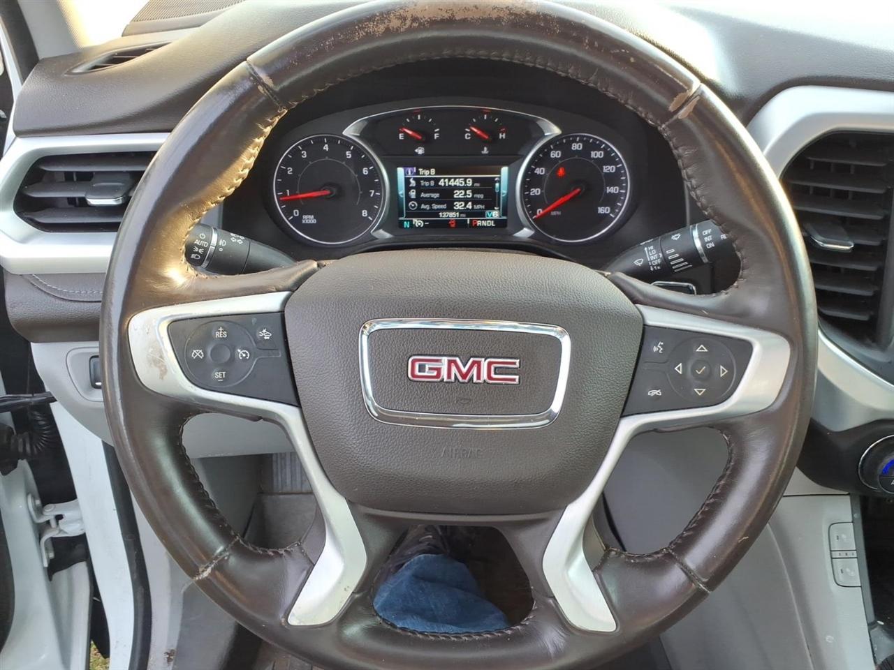 GMC Acadia SLT-2 FWD 2018