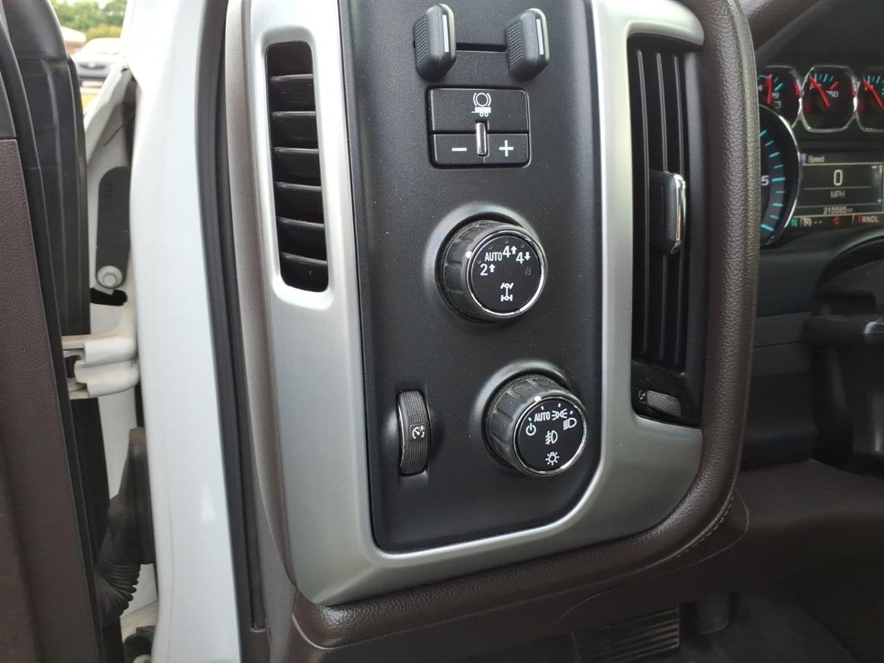 GMC Sierra 1500 SLT Crew Cab Long Box 4WD 2017
