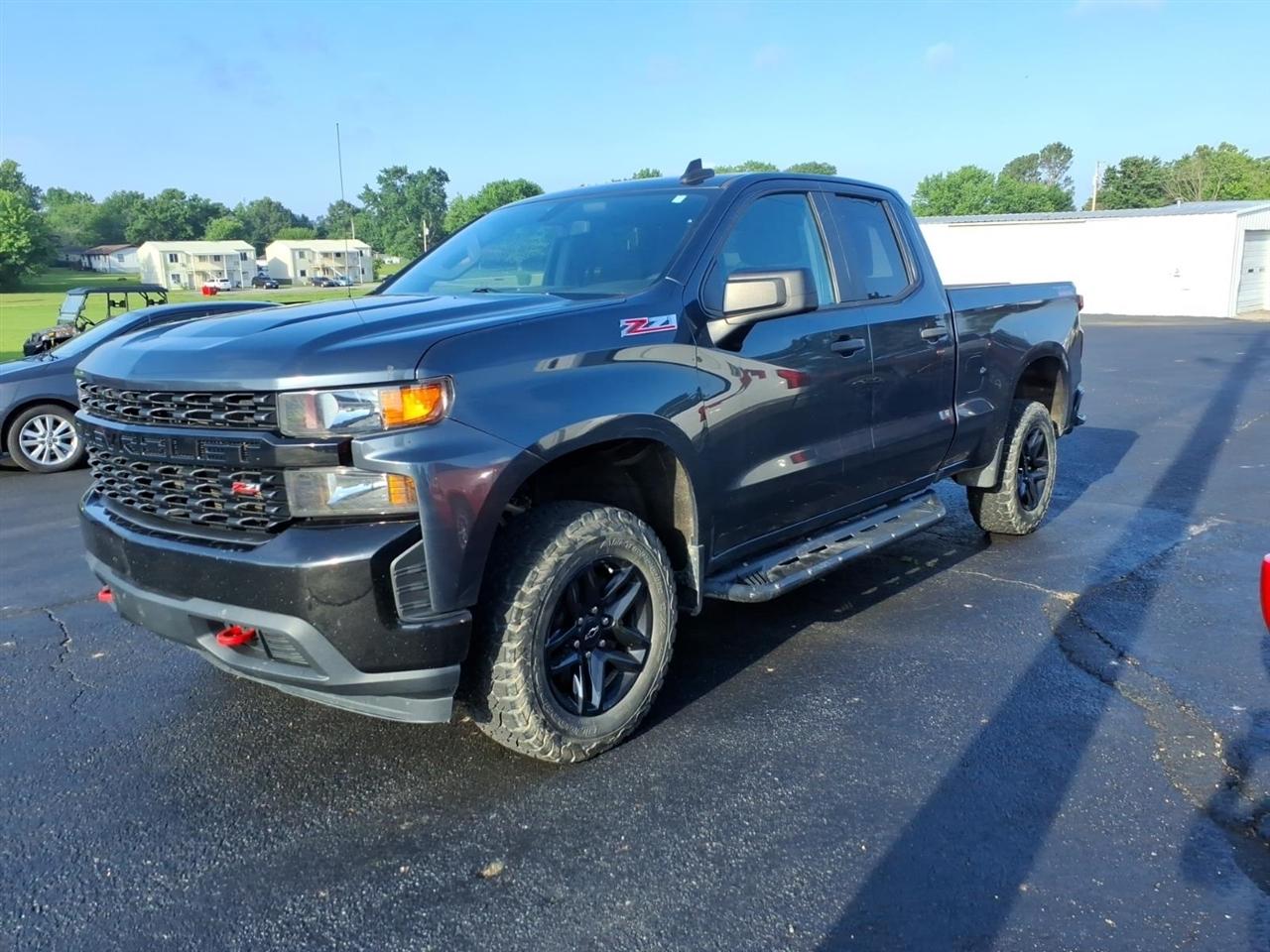 Chevrolet Silverado 1500 Custom Trail Boss Double Cab 4WD 2019