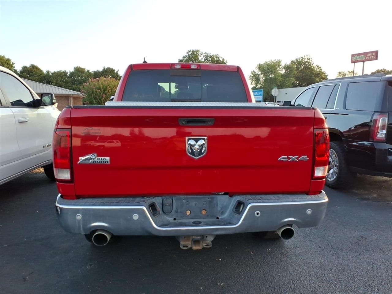RAM 1500 SLT Crew Cab SWB 4WD 2014