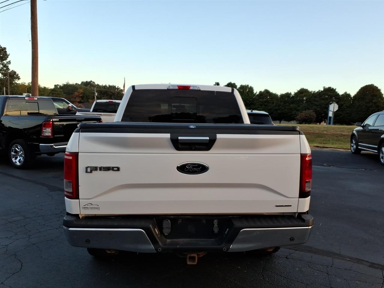 Ford F-150 XLT SuperCrew 6.5-ft. Bed 4WD 2015