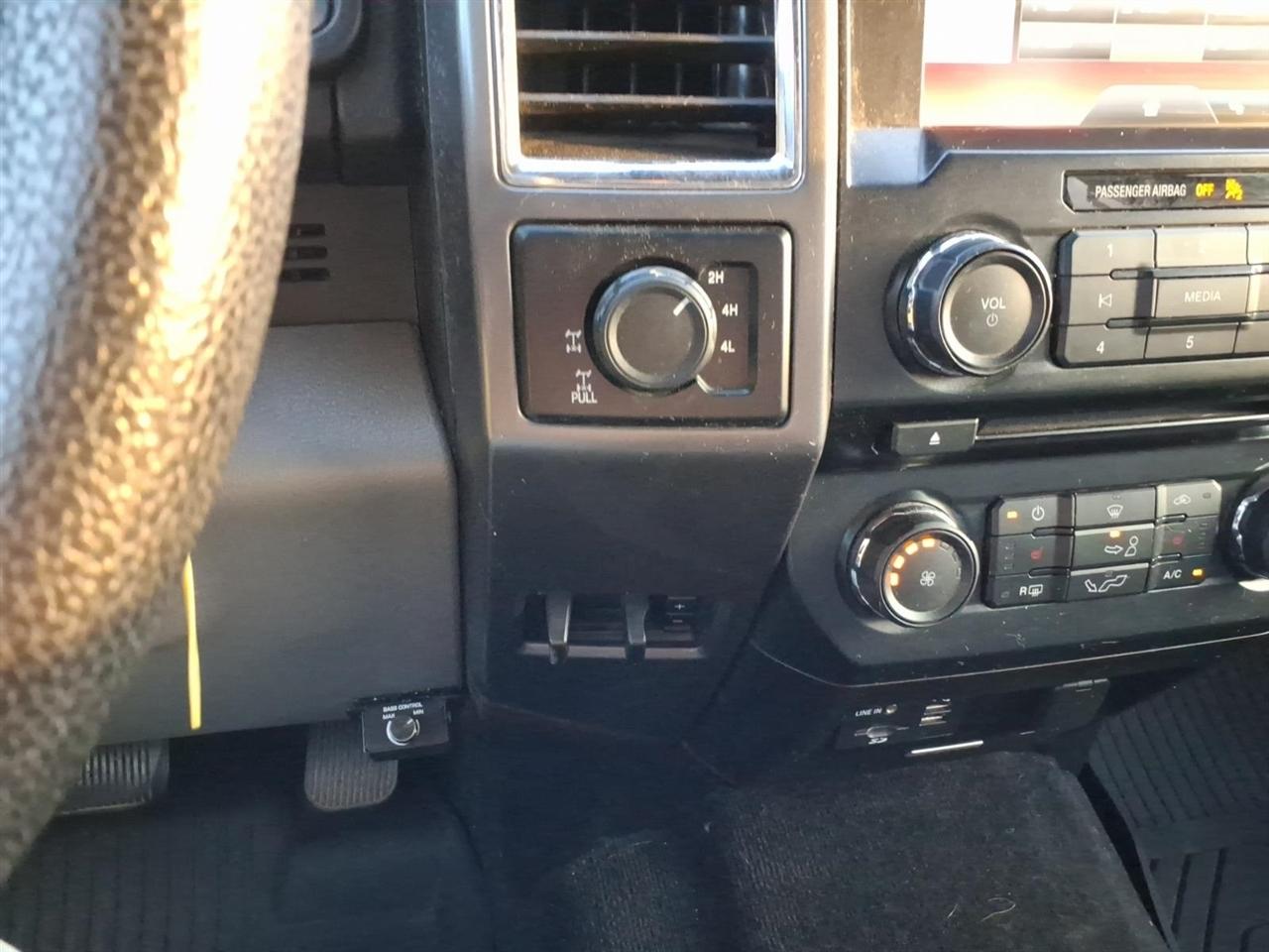 Ford F-150 XLT SuperCrew 6.5-ft. Bed 4WD 2015