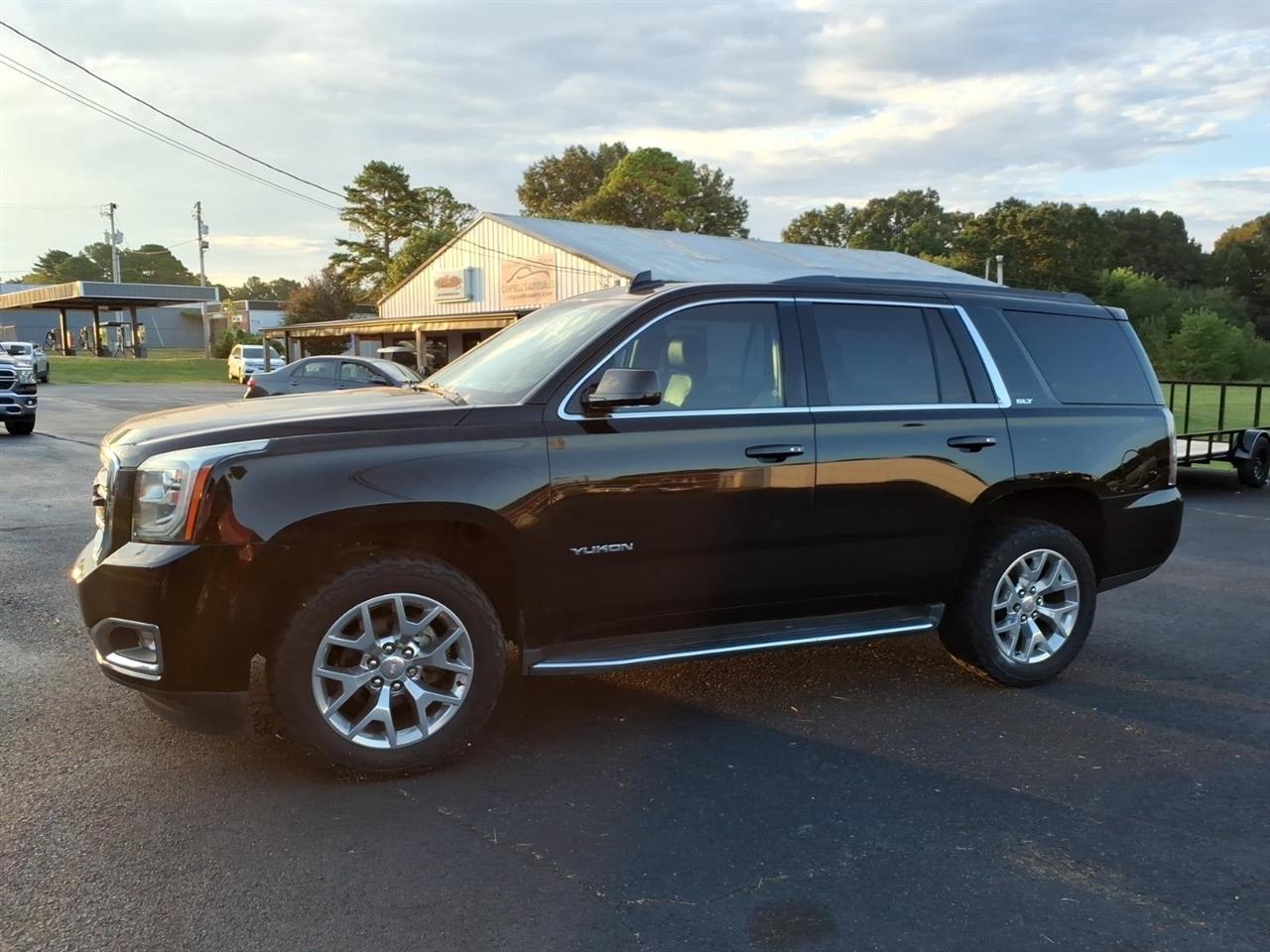 GMC Yukon SLT 4WD 2018