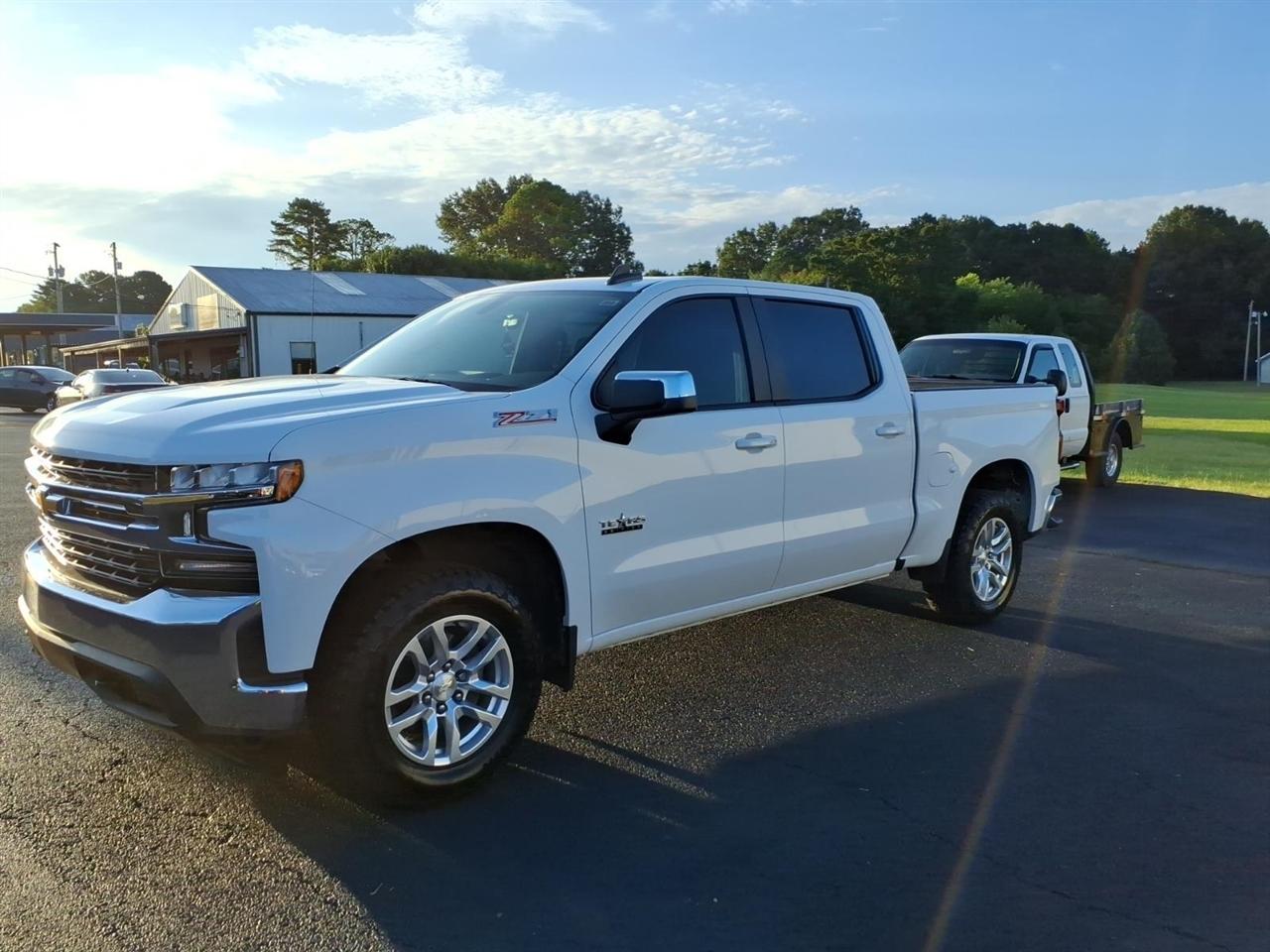 Chevrolet Silverado 1500 LT Crew Cab 4WD 2020