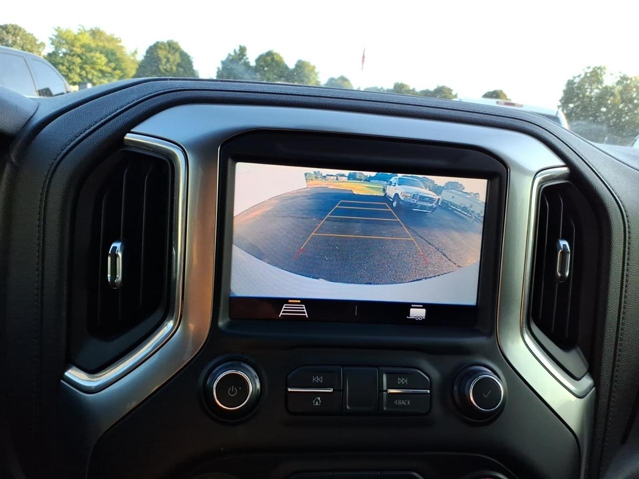 Chevrolet Silverado 1500 LT Crew Cab 4WD 2020