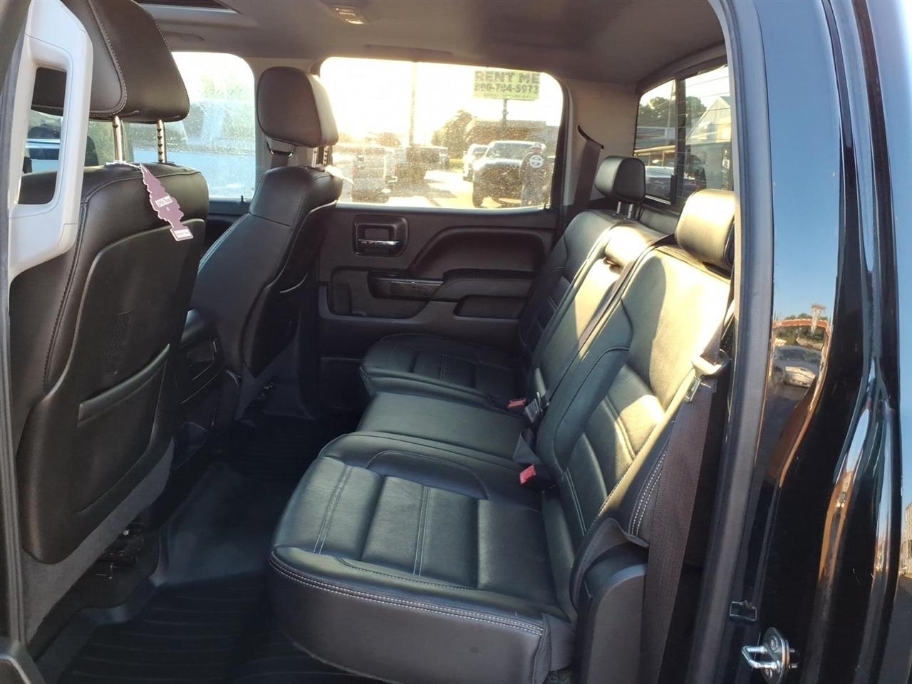 GMC Sierra 1500 Denali Crew Cab Long Box 4WD 2015