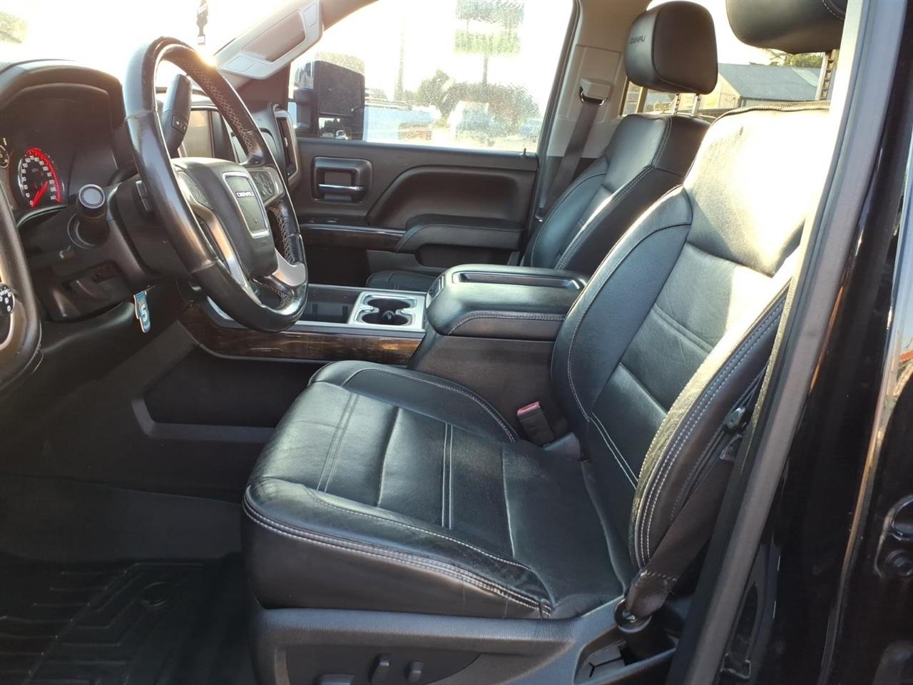 GMC Sierra 1500 Denali Crew Cab Long Box 4WD 2015