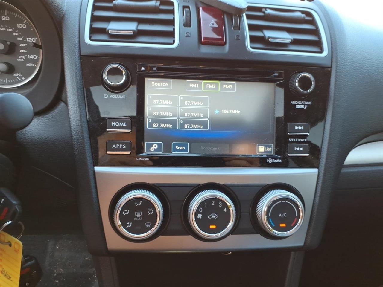 Subaru Crosstrek 2.0i Premium CVT 2016