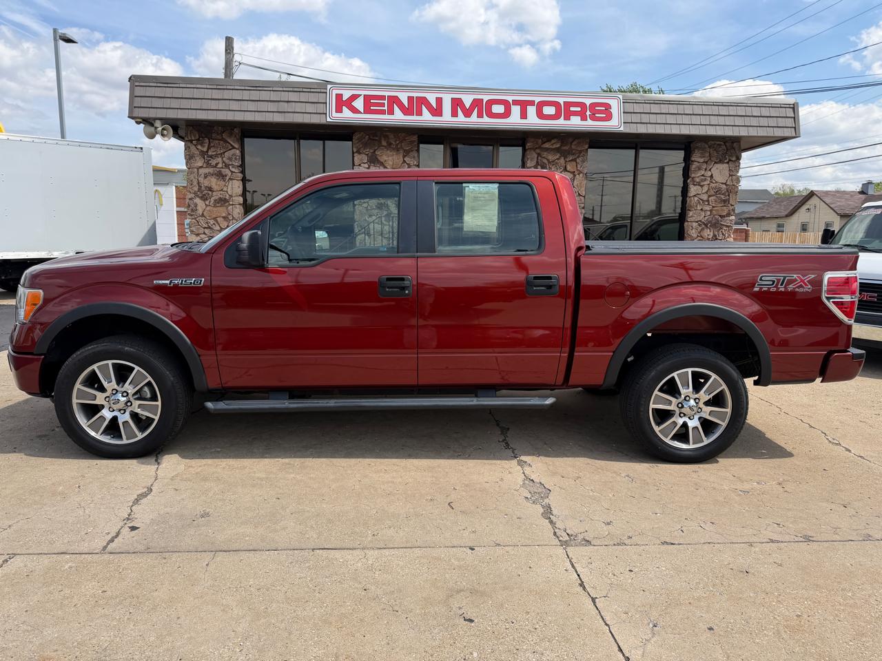 Ford F-150 4WD SuperCab 133" STX 2014
