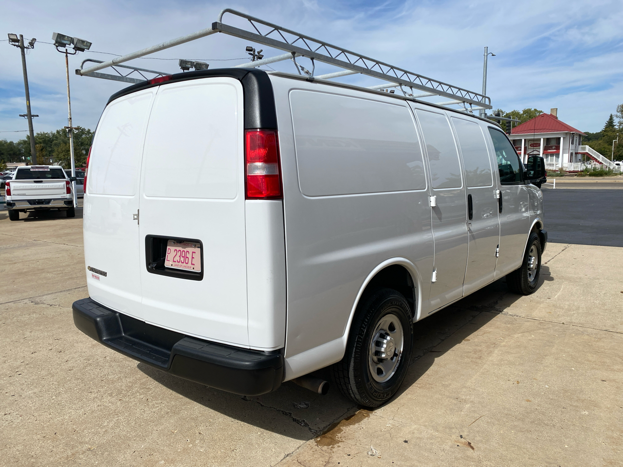 2019 Chevrolet Express Cargo Van 2500 photo 4