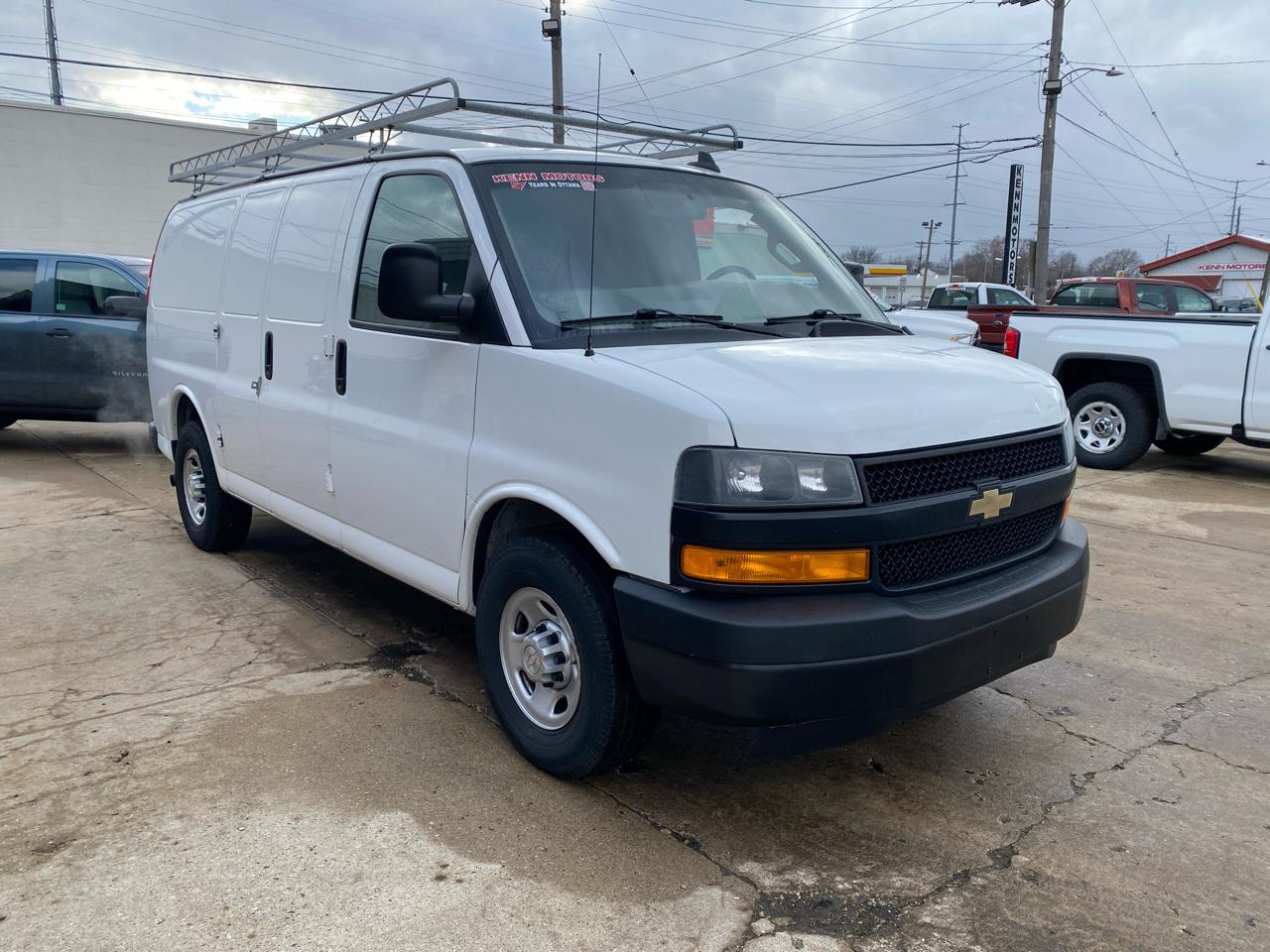Chevrolet Express Cargo Van RWD 2500 135" 2019