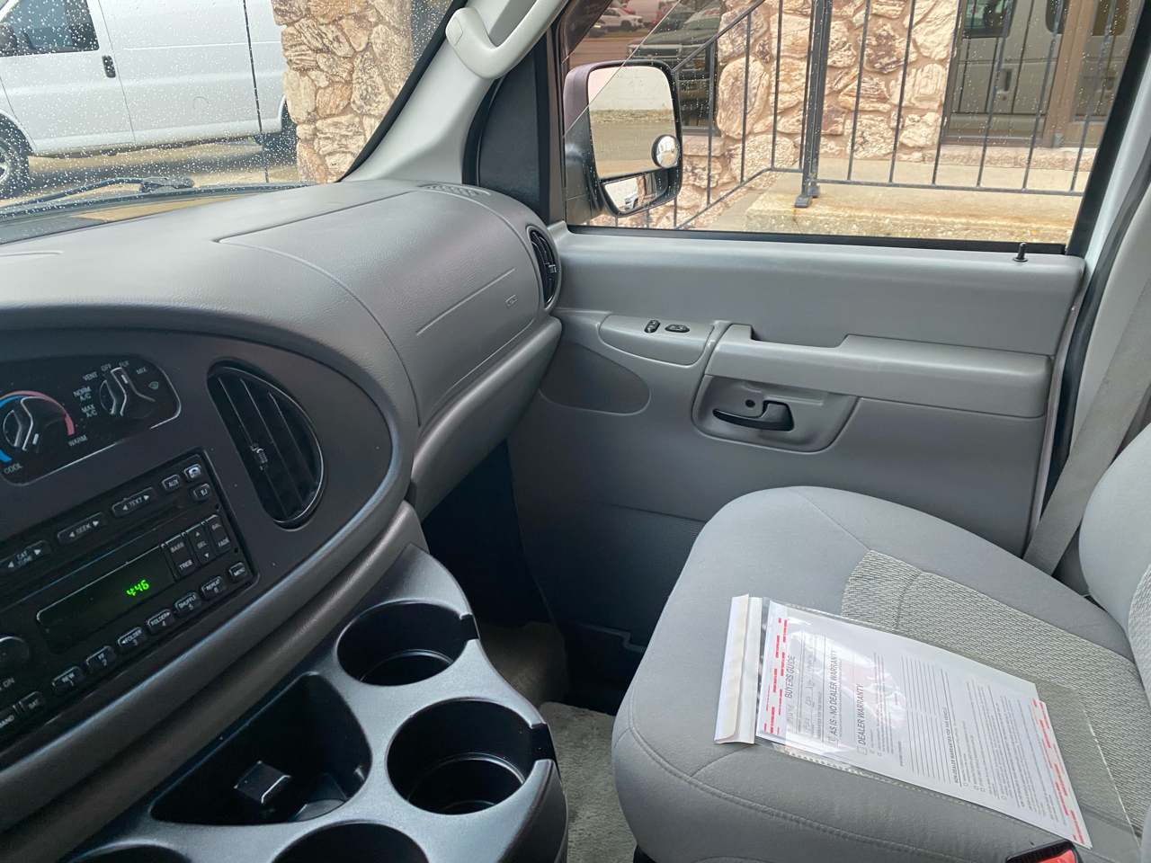 Ford Econoline Wagon E-350 Super Chateau 2006 Ford Econoline Wagon E-350 Super Chateau 2006