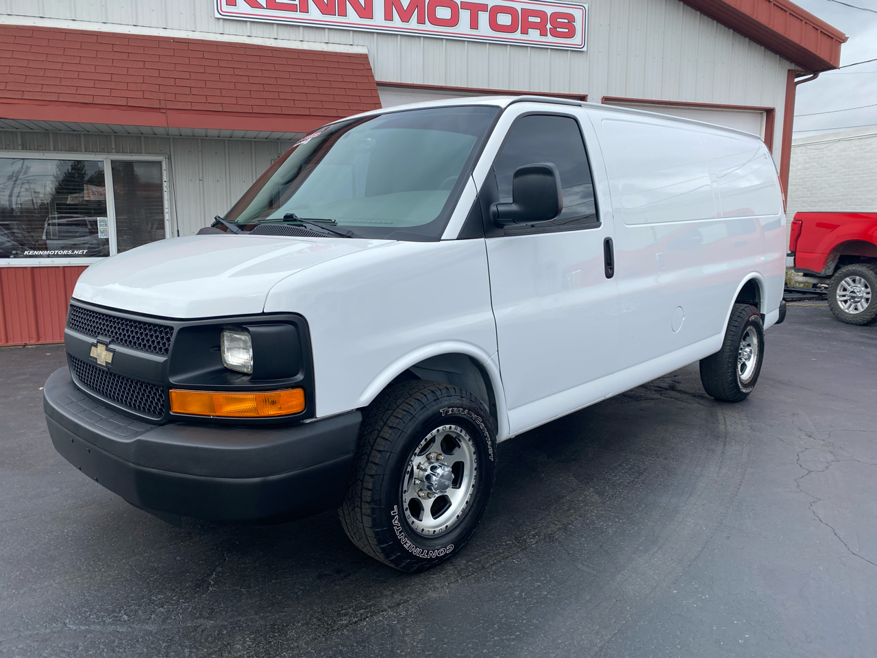 2015 Chevrolet Express Cargo Van RWD 2500 135"