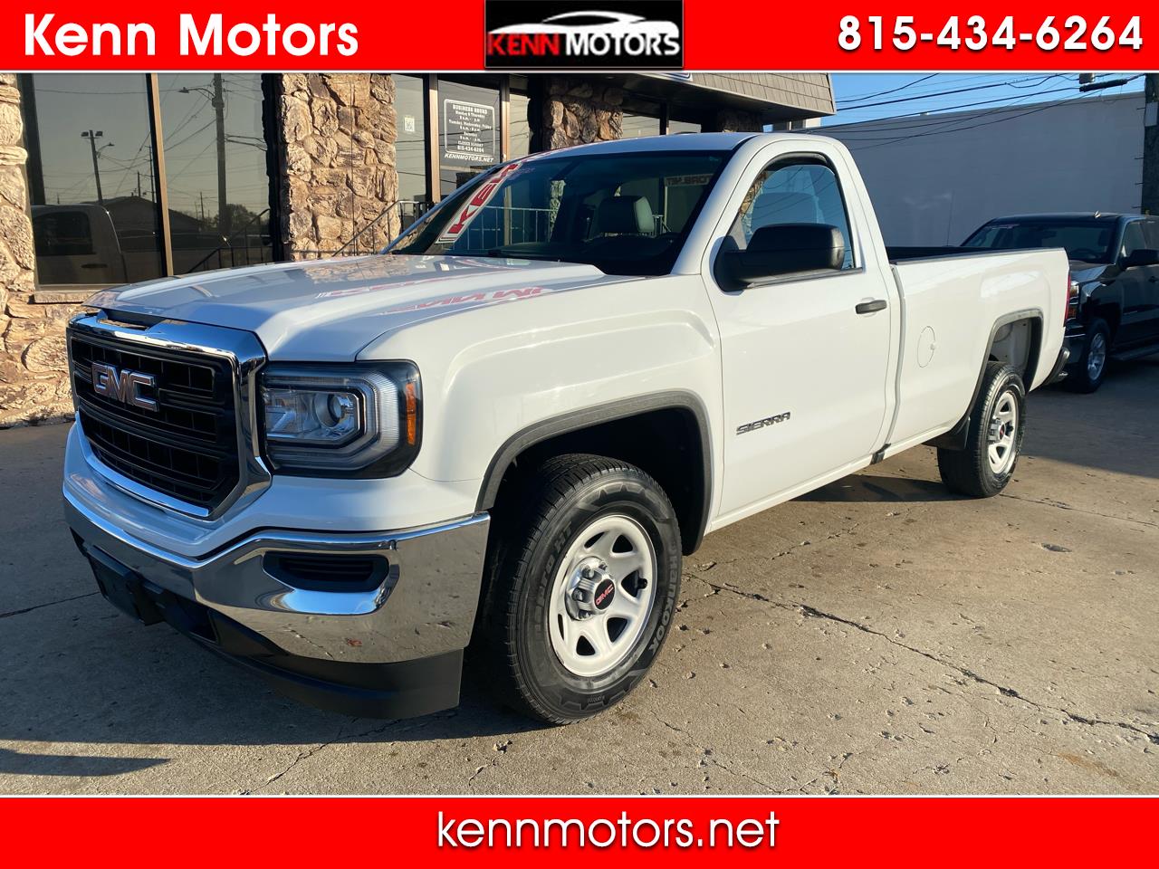 2018 GMC Sierra 1500 2WD Reg Cab 133.0"