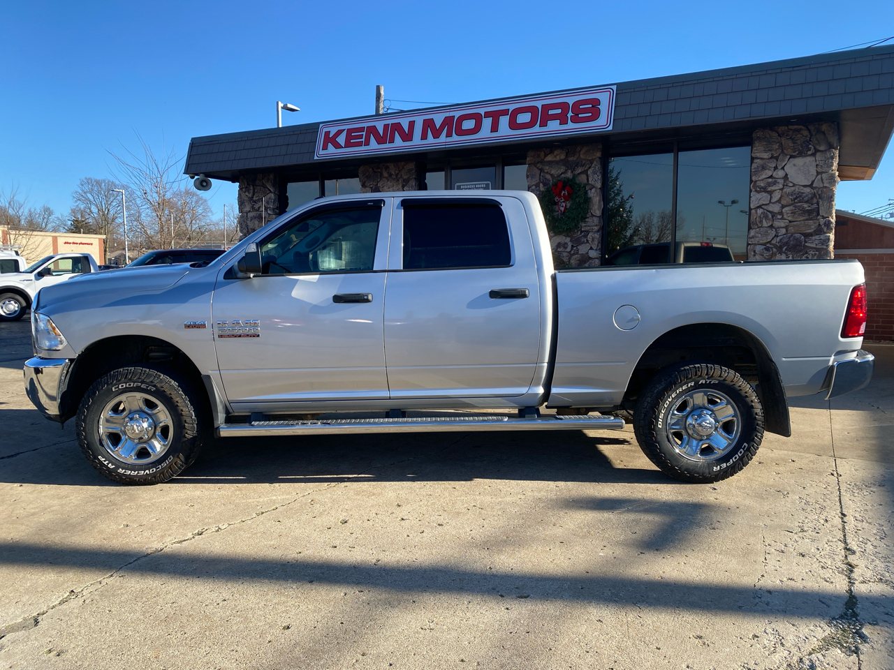 RAM 2500 4WD Crew Cab 149" Tradesman 2016