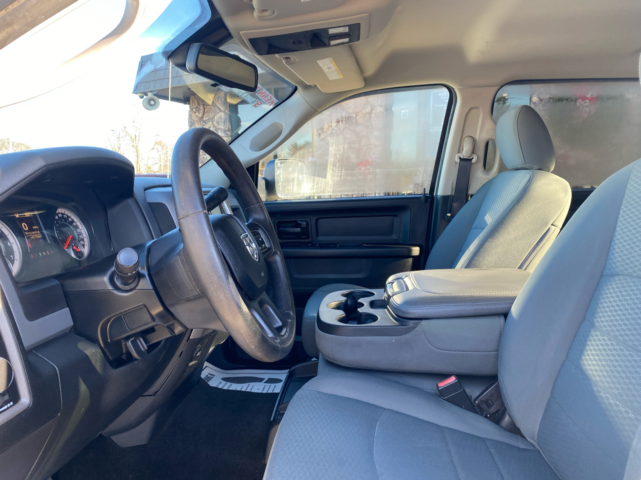 RAM 2500 4WD Crew Cab 149" Tradesman 2016