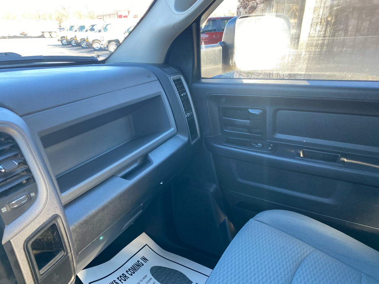 RAM 2500 4WD Crew Cab 149" Tradesman 2016