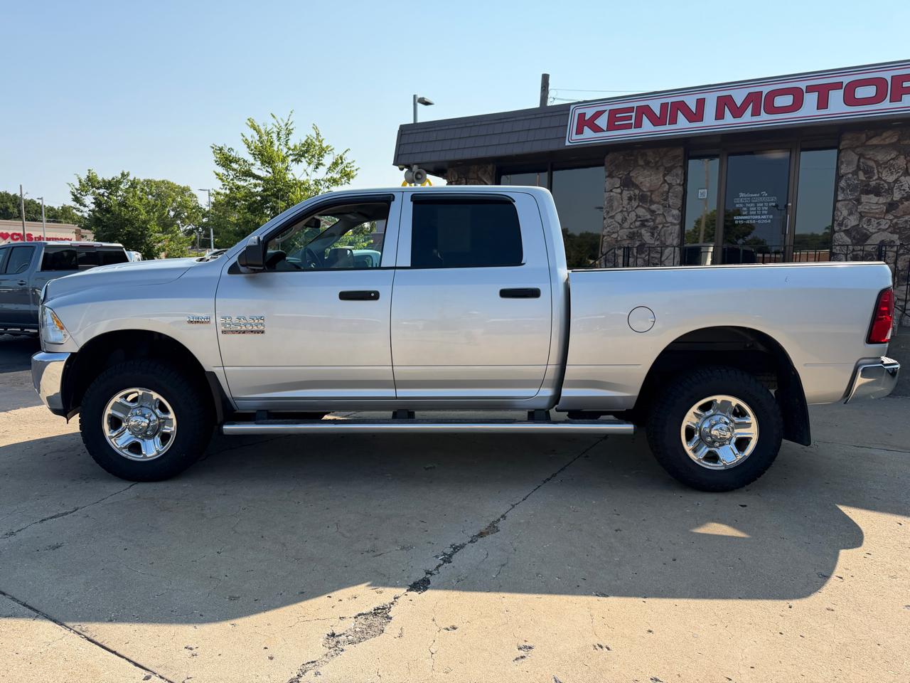 RAM 2500 4WD Crew Cab 149" Tradesman 2016