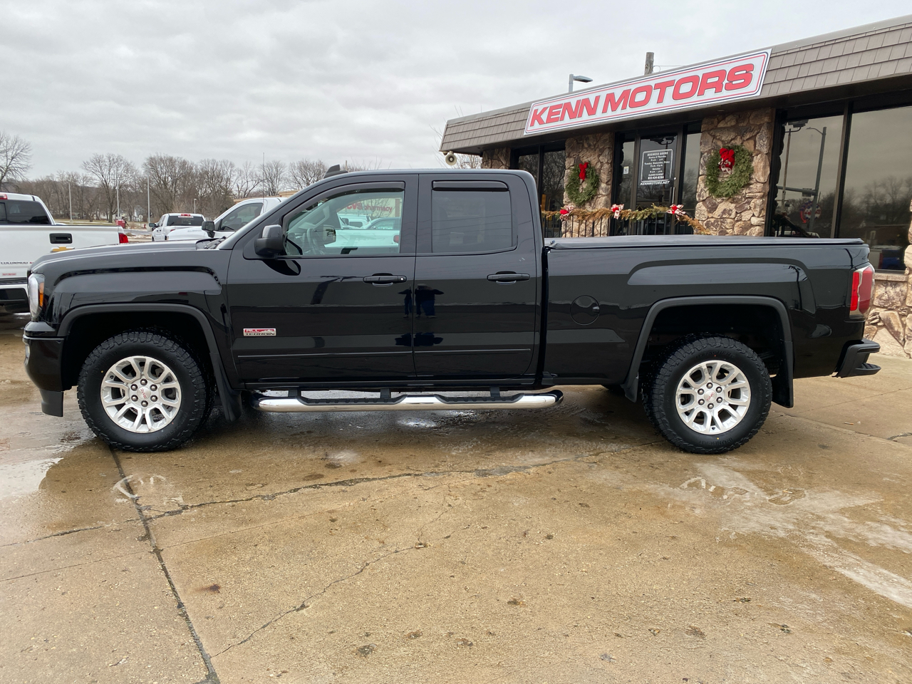 GMC Sierra 1500 4WD Double Cab 143.5" SLT 2018