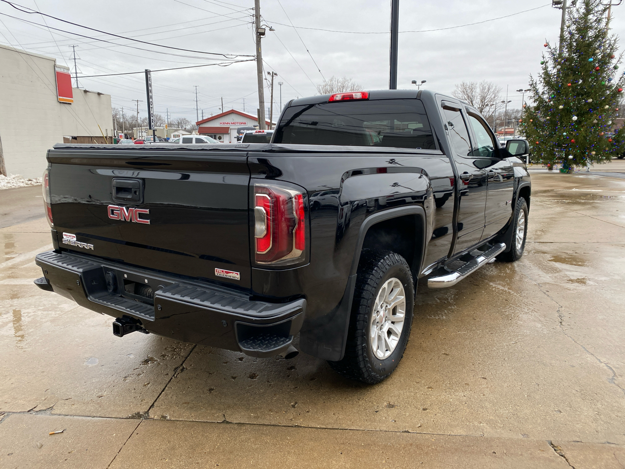 GMC Sierra 1500 4WD Double Cab 143.5" SLT 2018