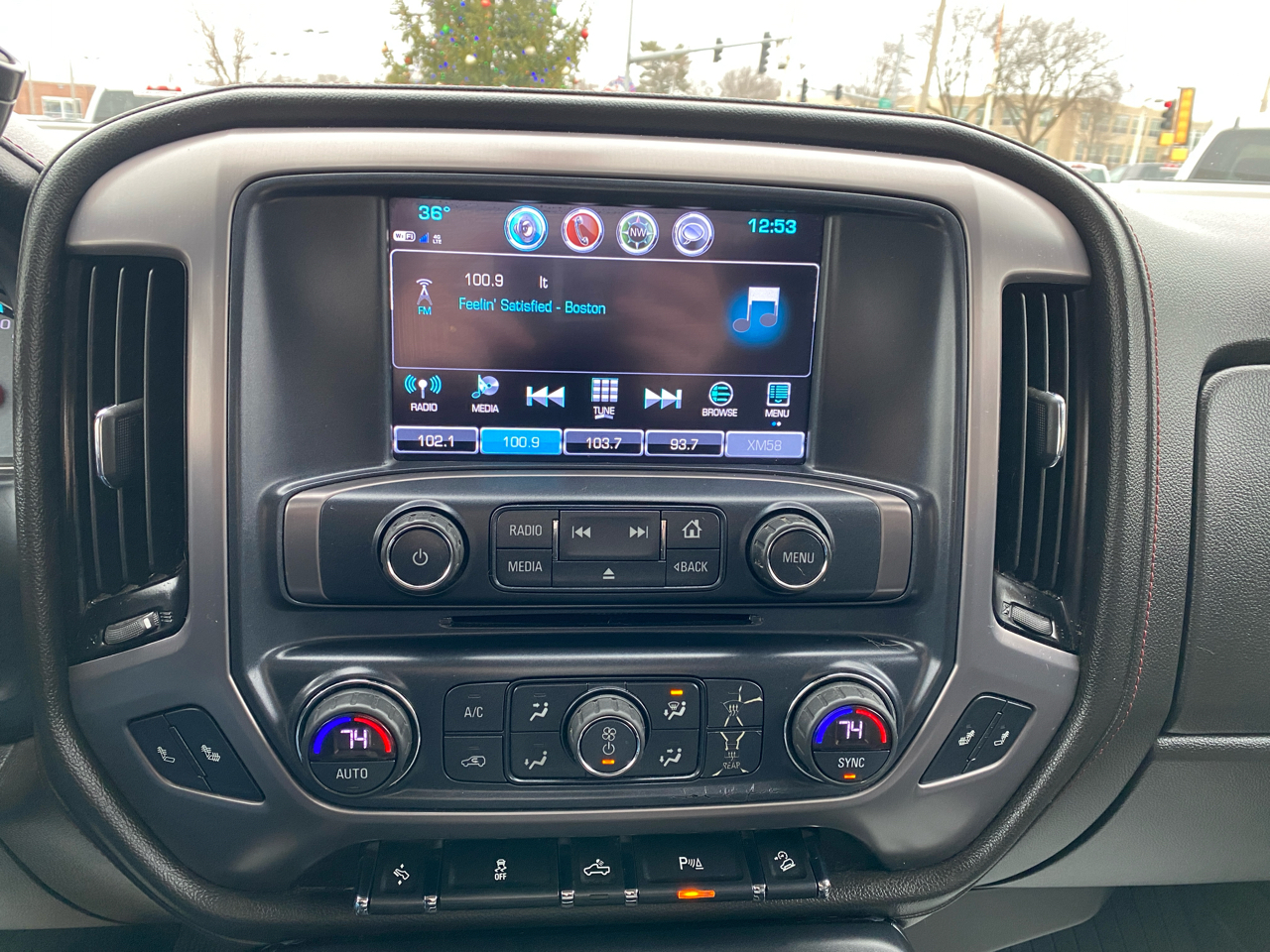 GMC Sierra 1500 4WD Double Cab 143.5" SLT 2018