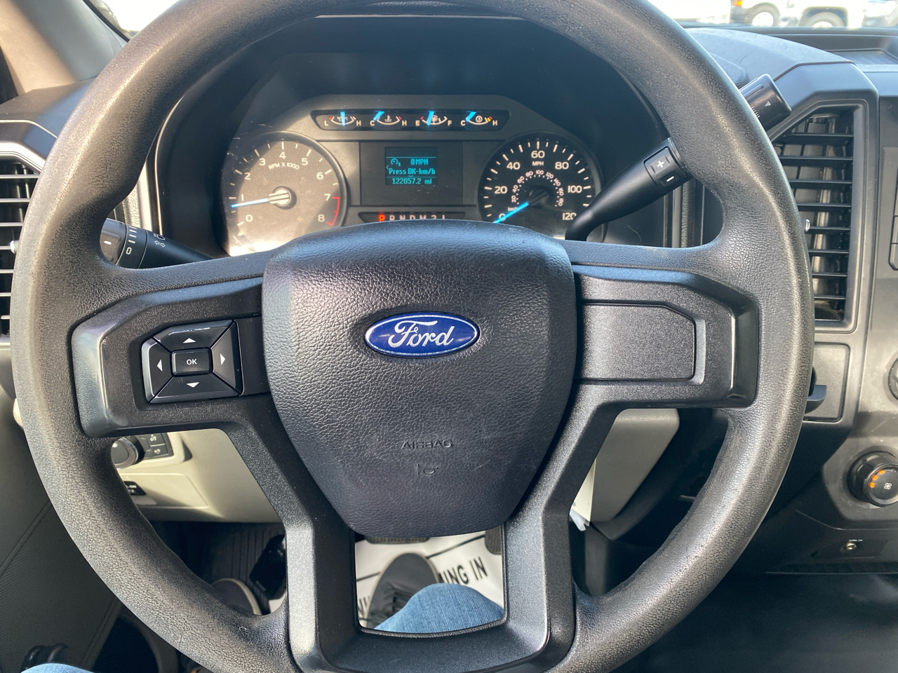 Ford F-150 2WD Reg Cab 145" XL 2018