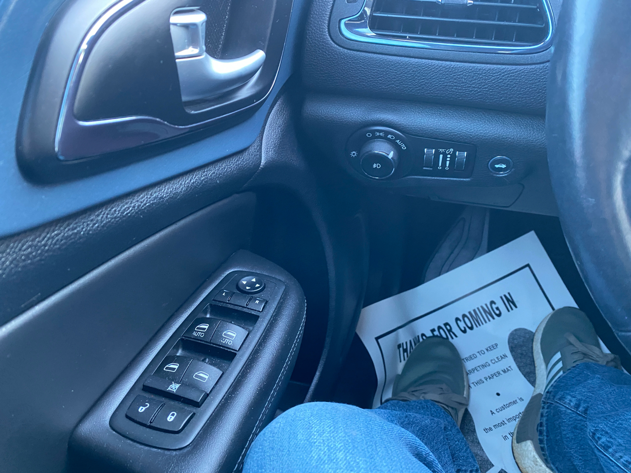 Chrysler 200 4dr Sdn S FWD 2015