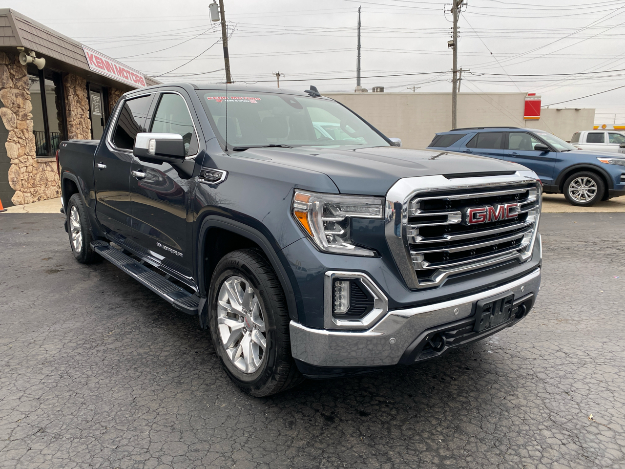 GMC Sierra 1500 4WD Crew Cab 147" SLT 2020