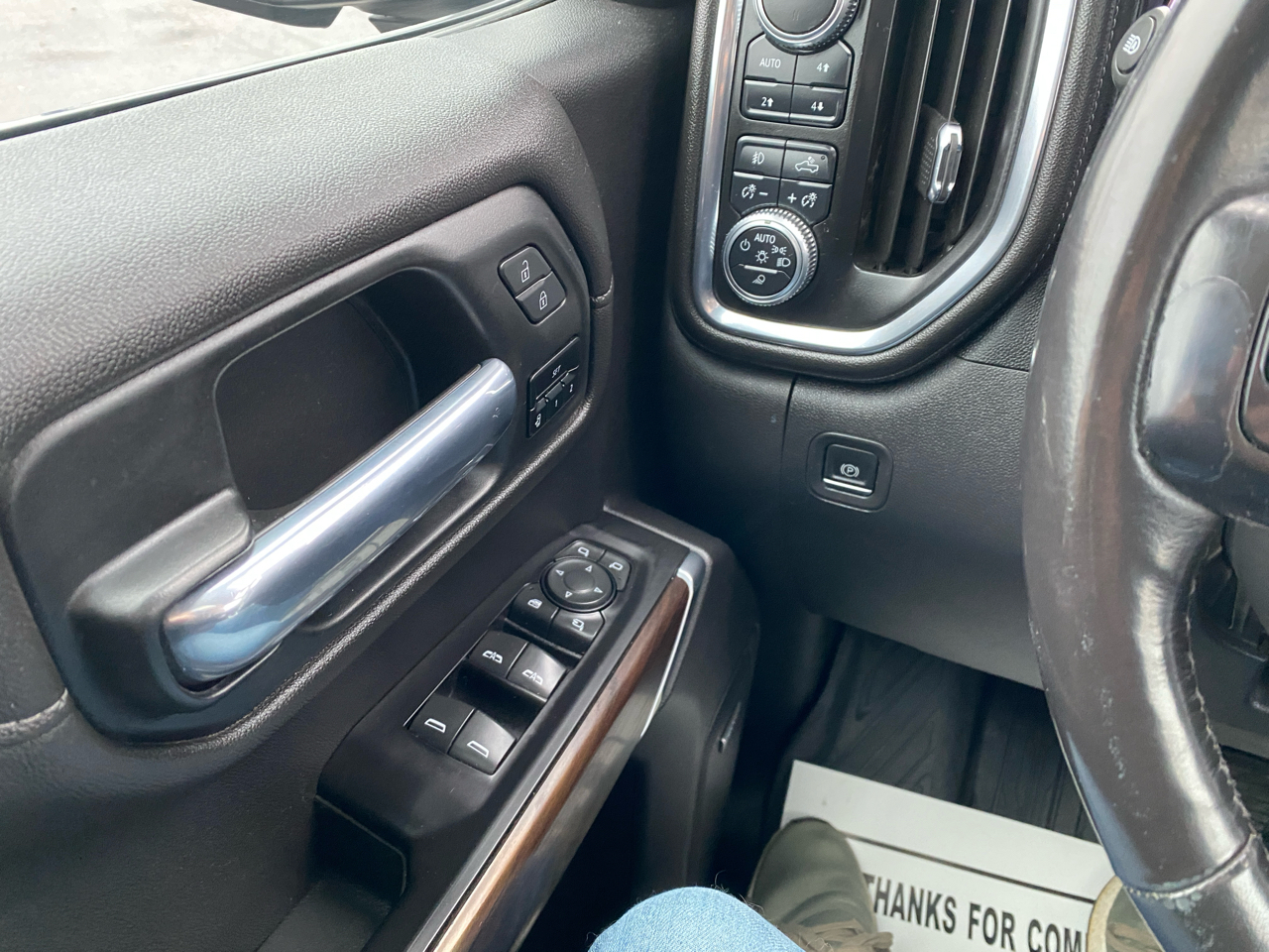 GMC Sierra 1500 4WD Crew Cab 147" SLT 2020