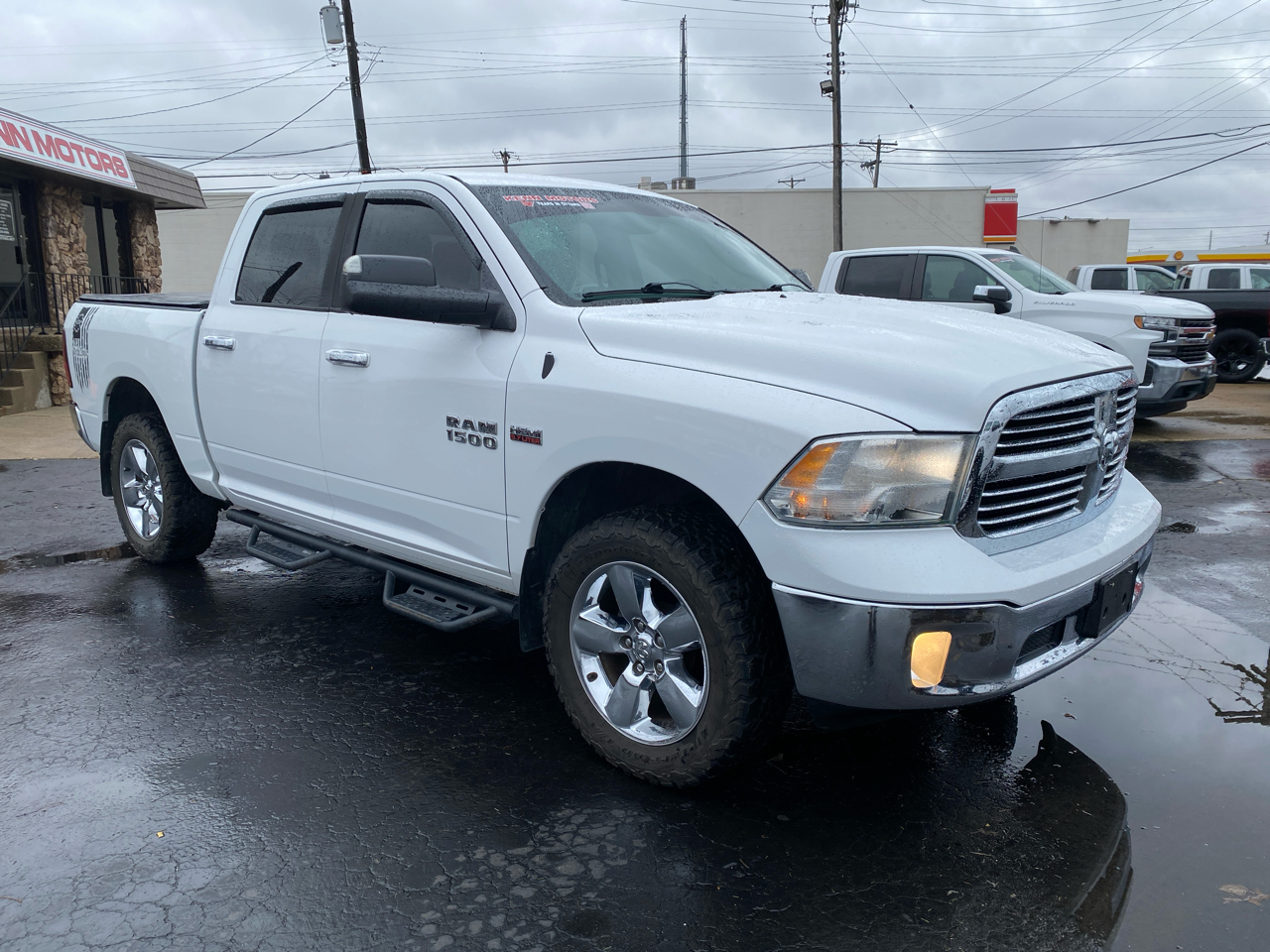 RAM 1500 4WD Crew Cab 140.5" Big Horn 2014