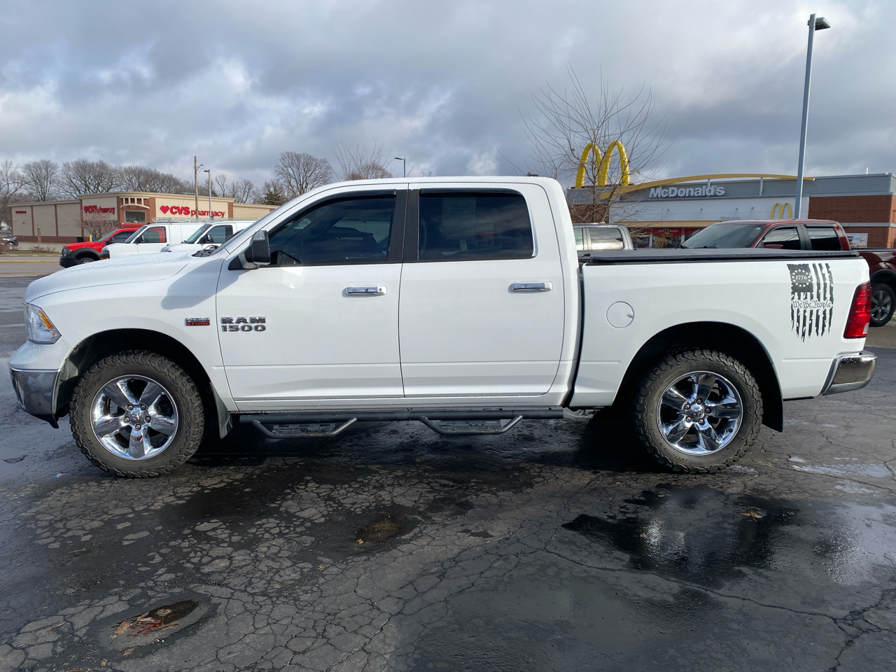 RAM 1500 4WD Crew Cab 140.5" Big Horn 2014