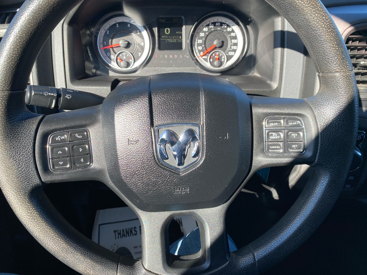 RAM 1500 4WD Crew Cab 140.5" Express 2014