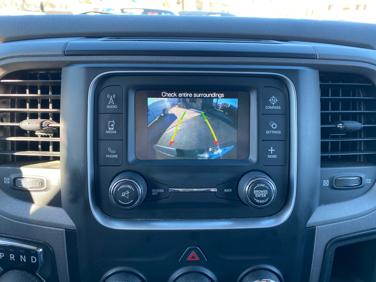 RAM 1500 4WD Crew Cab 140.5" Express 2014